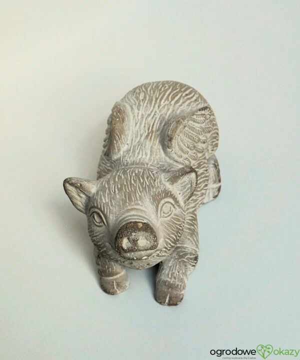 LATAJĄCA ŚWINIA, BETONOWA FIGURA, flyingpig, solidna i ciężka figura do domu lub ogrodu, z szarego betonu z białą farbą w stylu vintage, ma drobne dwa ubytki, jest nowa, z pozytywnym przekazem